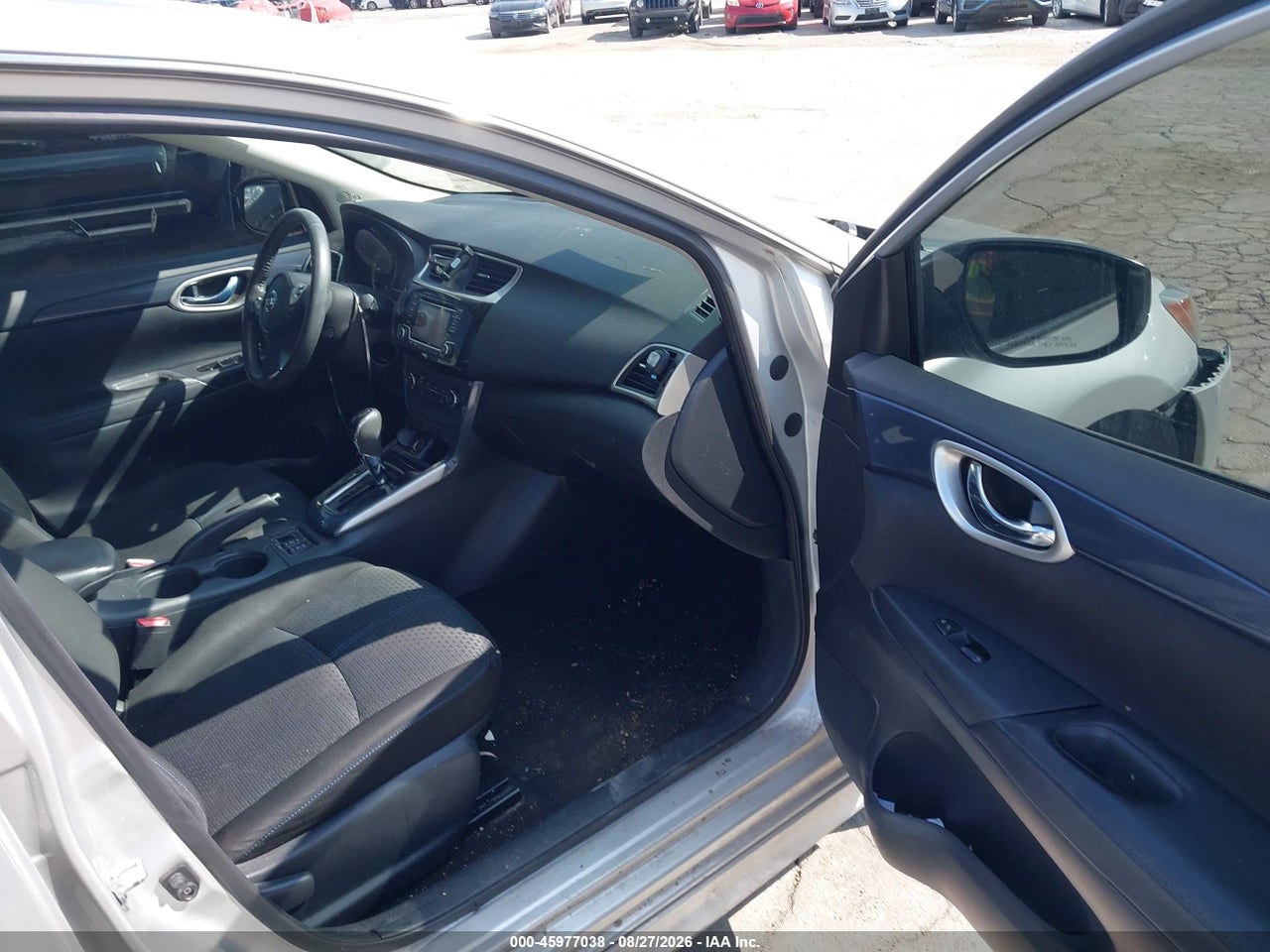 2016 NISSAN SENTRA SR · 5/11