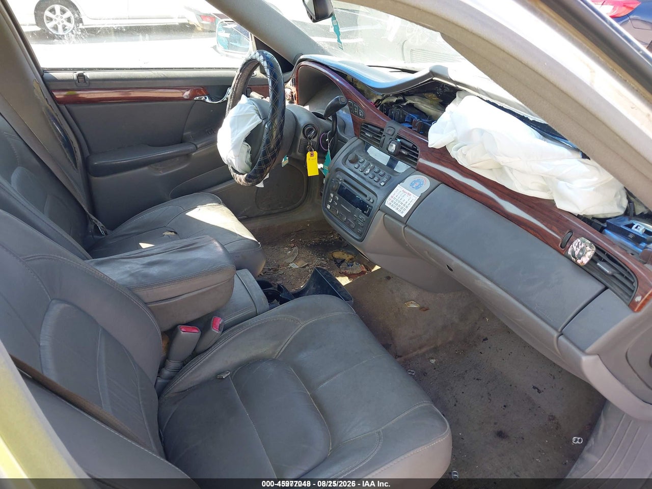 2005 CADILLAC DEVILLE LIVERY · 5/11