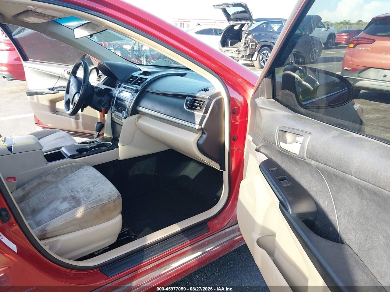 2012 TOYOTA CAMRY L · 5/11