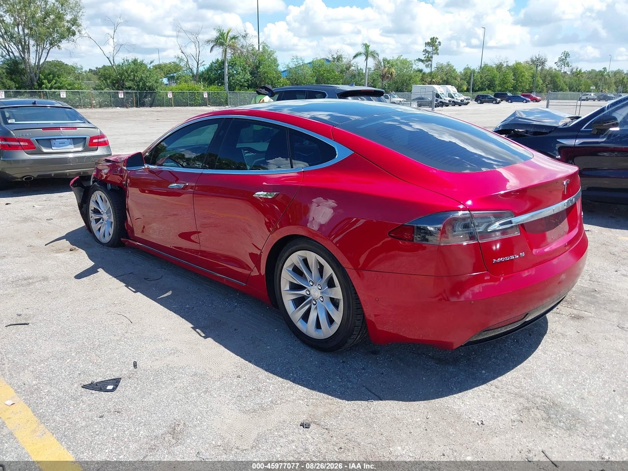 2018 TESLA MODEL S 100D/75D/P100D · 3/9