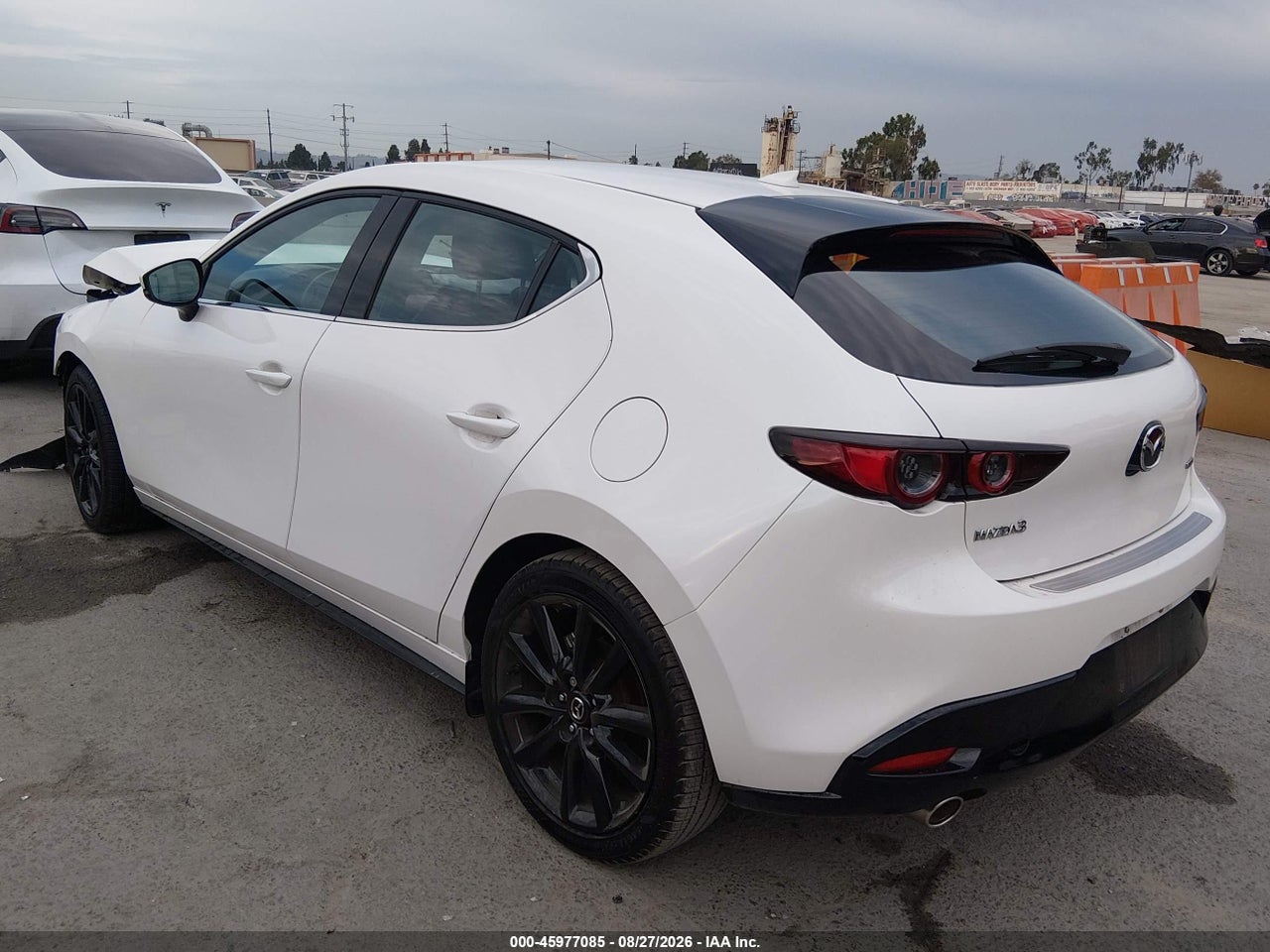 2021 MAZDA MAZDA3 PREMIUM · 3/10
