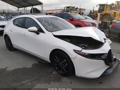 JM1BPAML6M1****** · 2021 MAZDA MAZDA3 PREMIUM