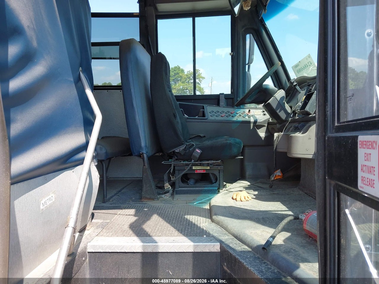 2009 FREIGHTLINER CHASSIS B2B · 5/11