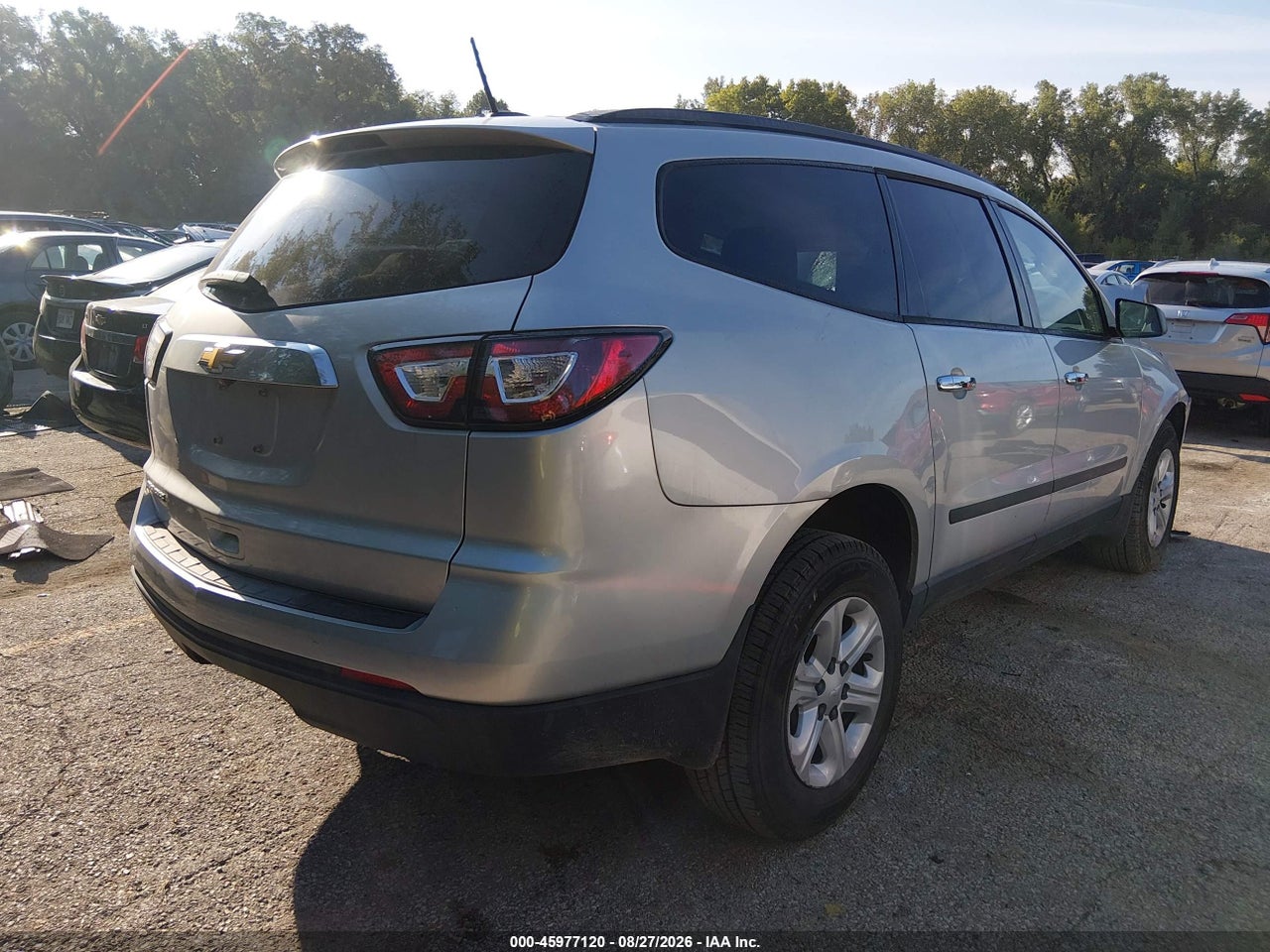 2017 CHEVROLET TRAVERSE LS · 4/11