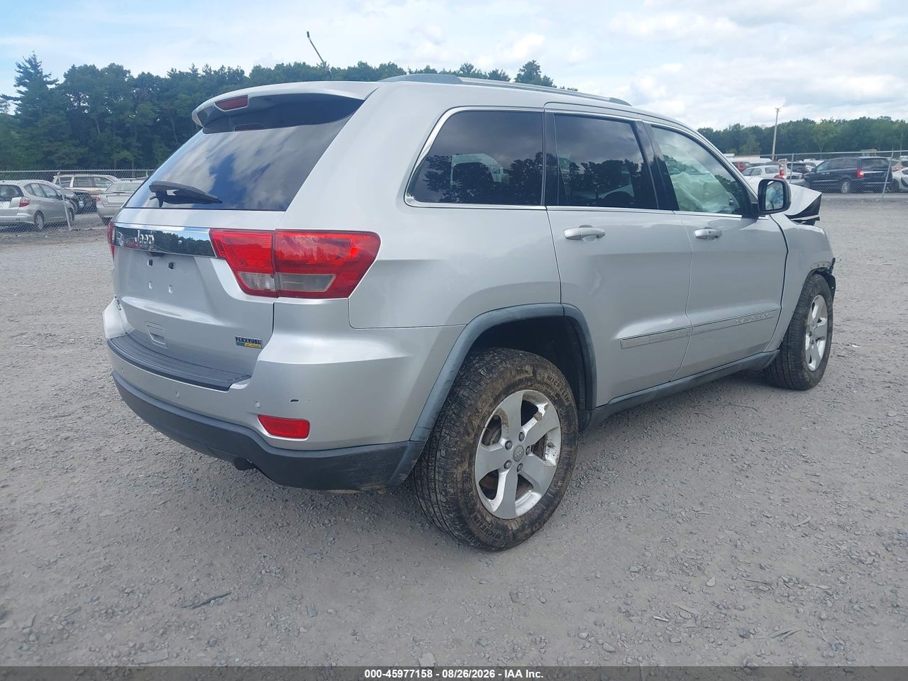 2011 JEEP GRAND CHEROKEE LAREDO · 4/11