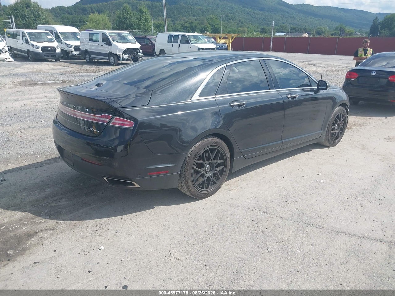 2013 LINCOLN MKZ · 4/11