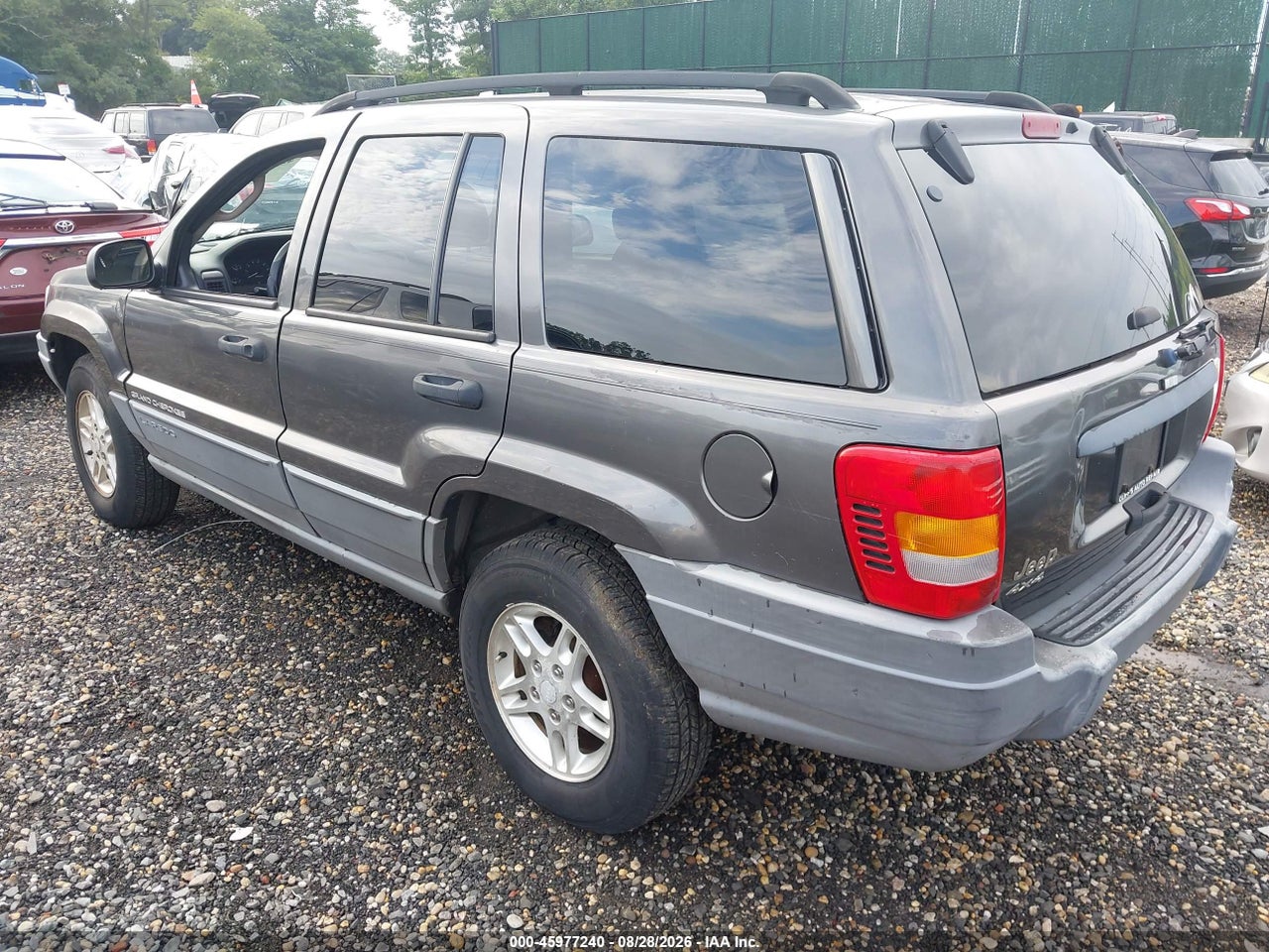 2002 JEEP GRAND CHEROKEE LAREDO · 3/11