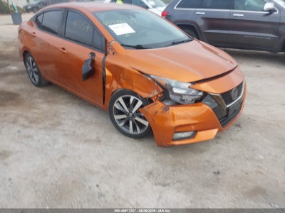 2020 NISSAN VERSA SR XTRONIC CVT