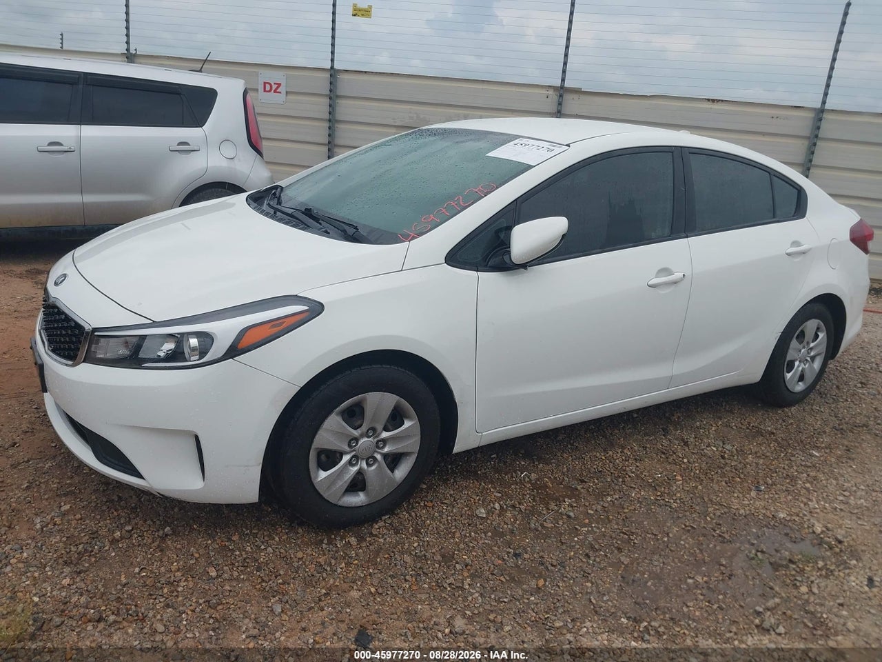 2017 KIA FORTE LX · 2/11