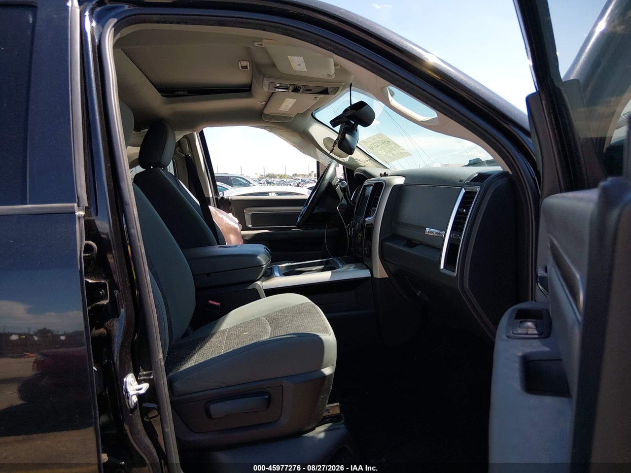 2017 RAM 2500 BIG HORN  4X4 6'4 BOX · 5/11