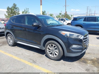 KM8J33A46JU****** · 2018 HYUNDAI TUCSON SEL