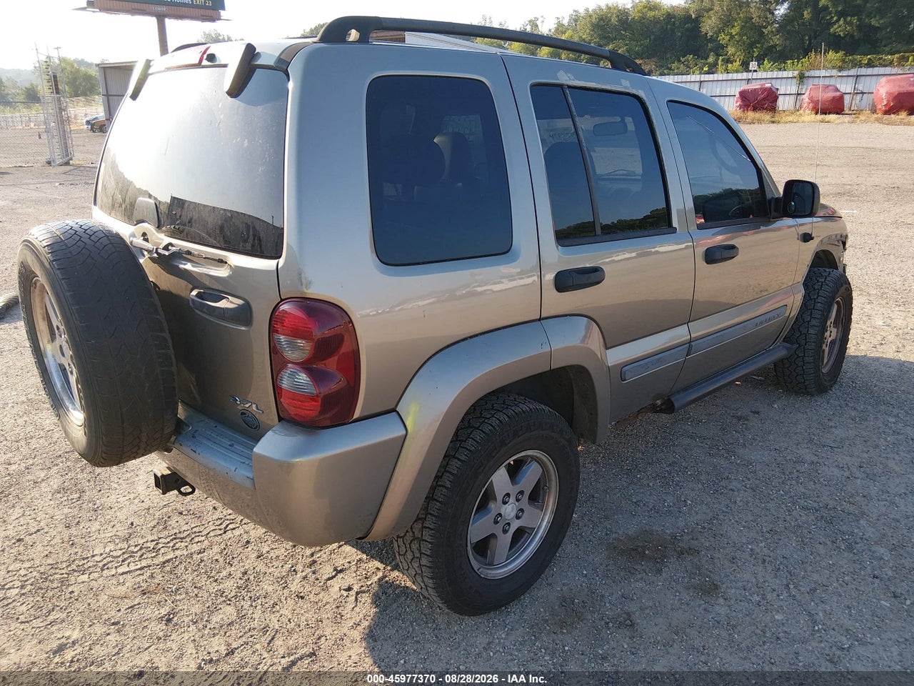 2005 JEEP LIBERTY RENEGADE · 4/11
