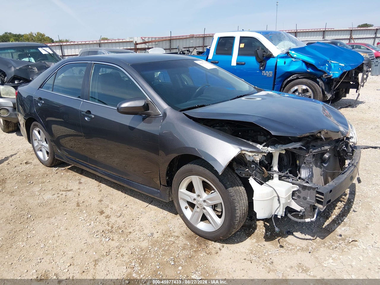 2013 TOYOTA CAMRY SE
