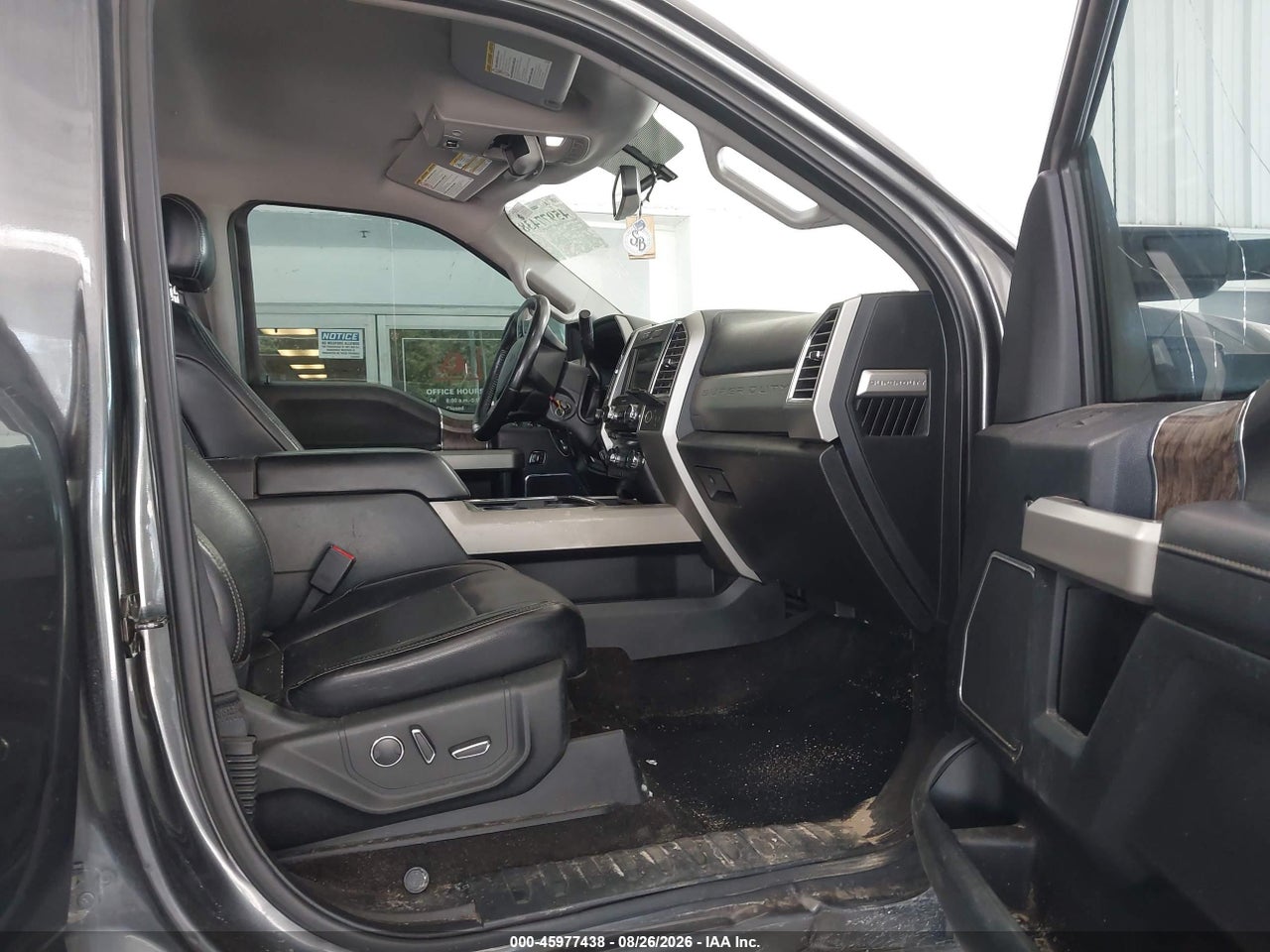2017 FORD F-250 LARIAT · 5/11