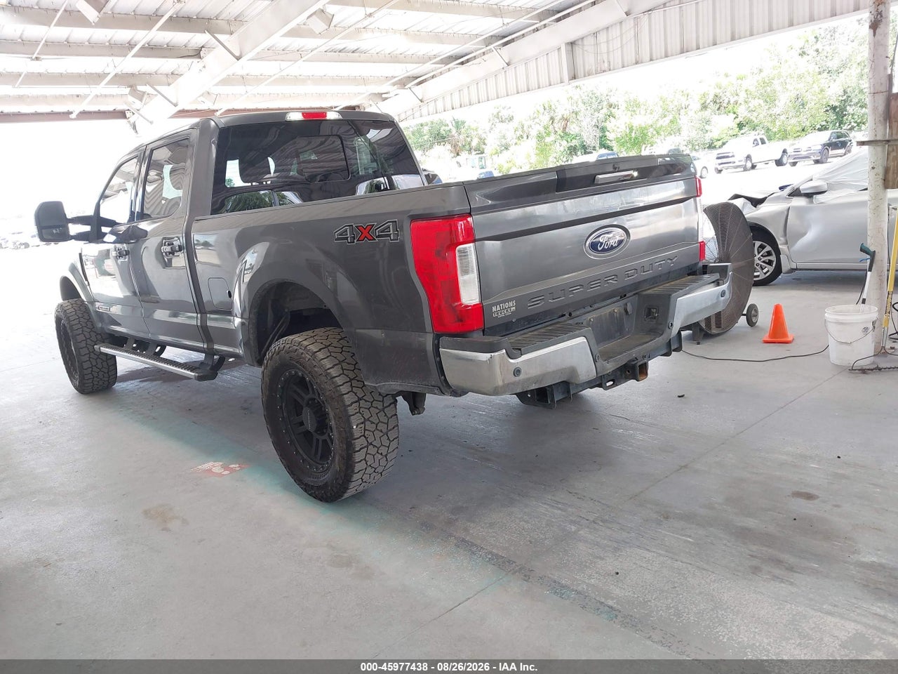 2017 FORD F-250 LARIAT · 3/11