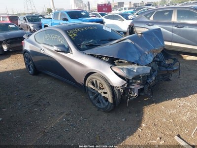 2013 HYUNDAI GENESIS 3.8 TRACK