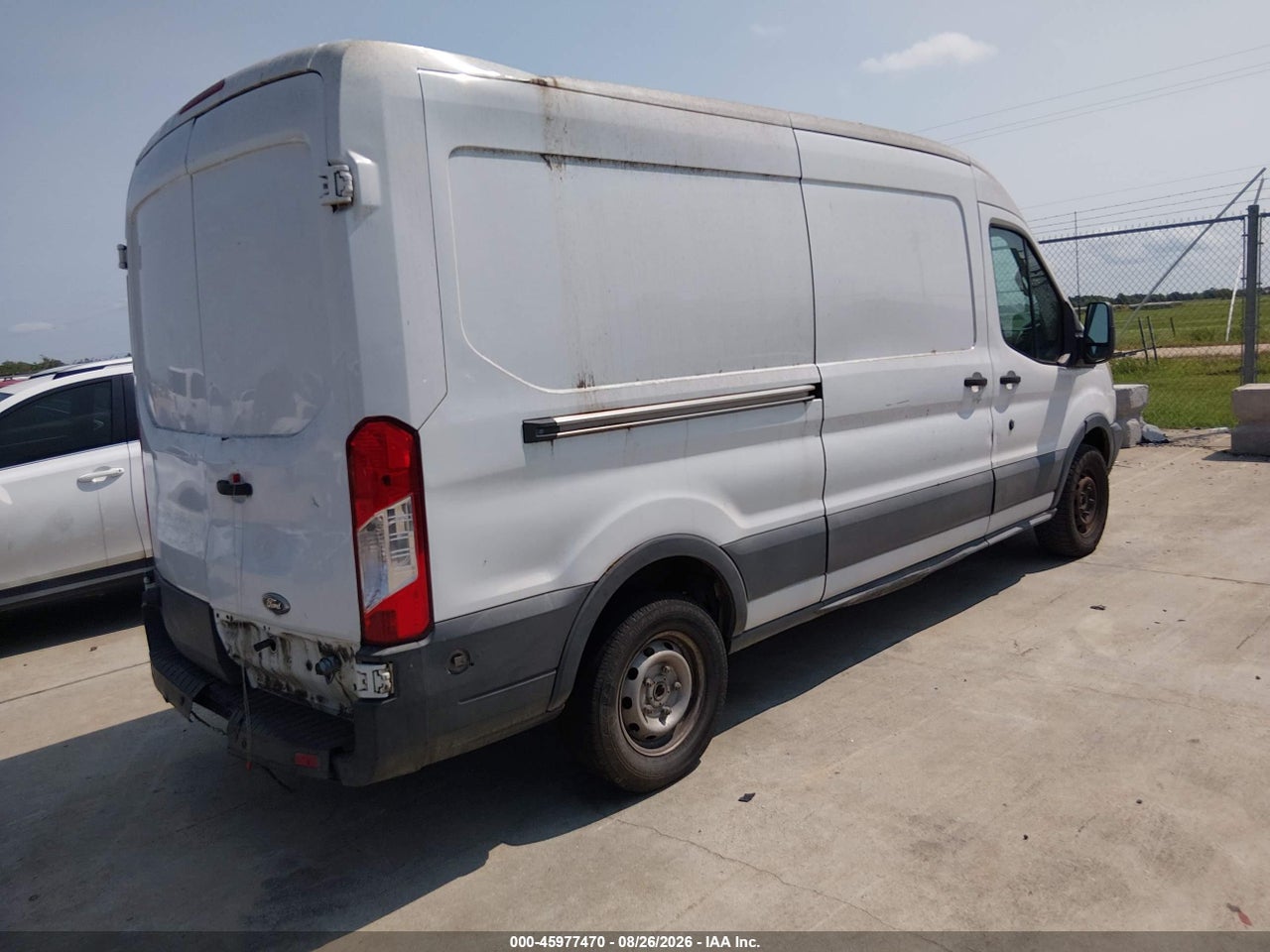 2017 FORD TRANSIT-150 · 4/8