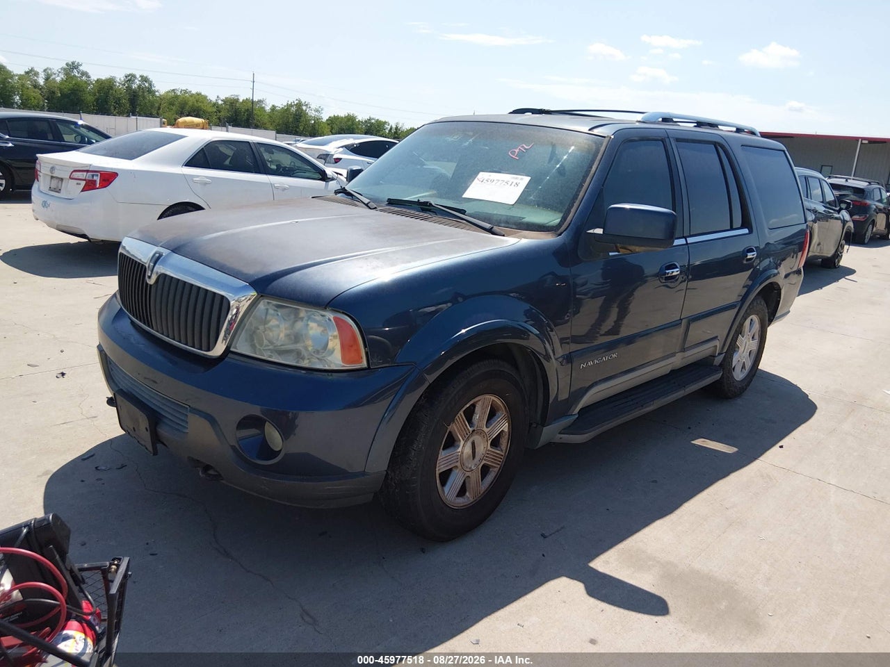 2003 LINCOLN NAVIGATOR · 2/11
