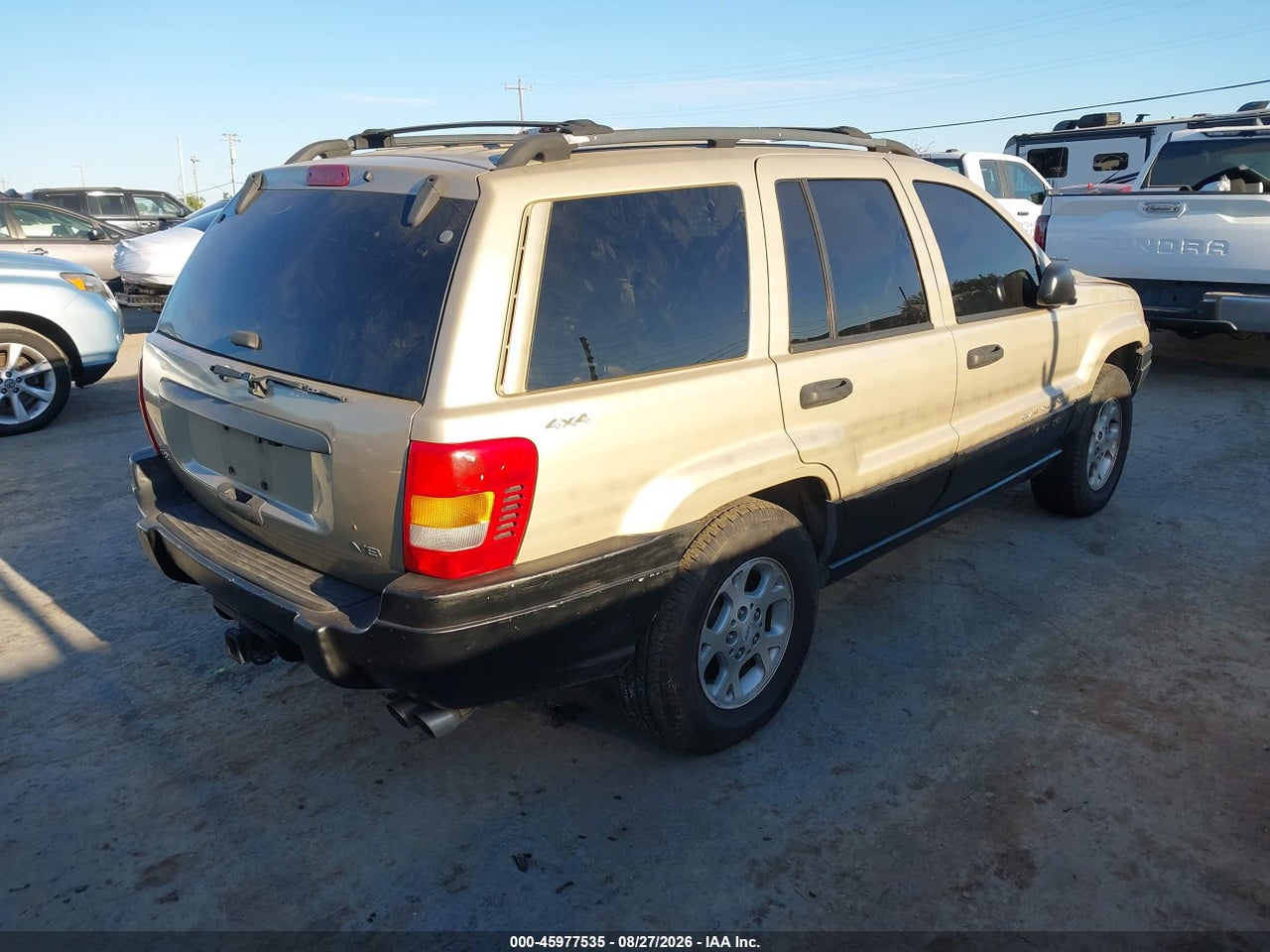 2000 JEEP GRAND CHEROKEE LAREDO · 4/11