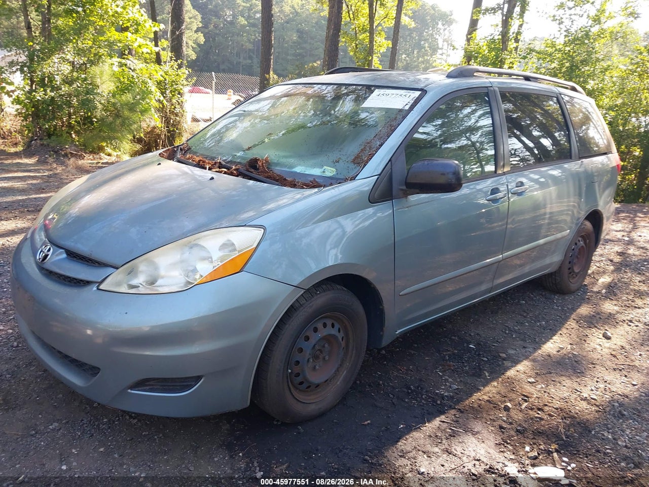2009 TOYOTA SIENNA LE · 2/11