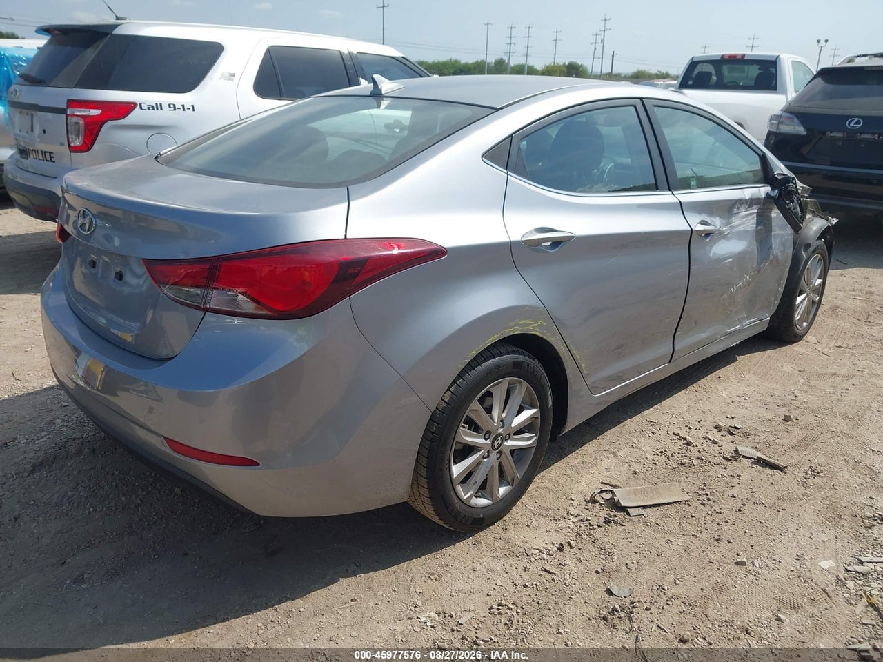 2015 HYUNDAI ELANTRA SE · 4/11