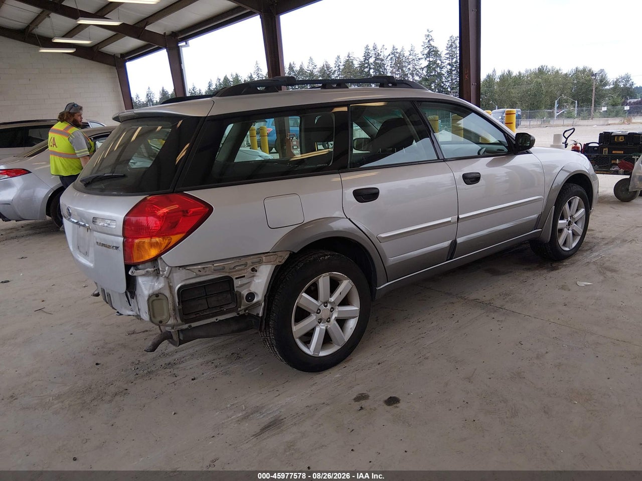 2006 SUBARU OUTBACK 2.5I · 4/11