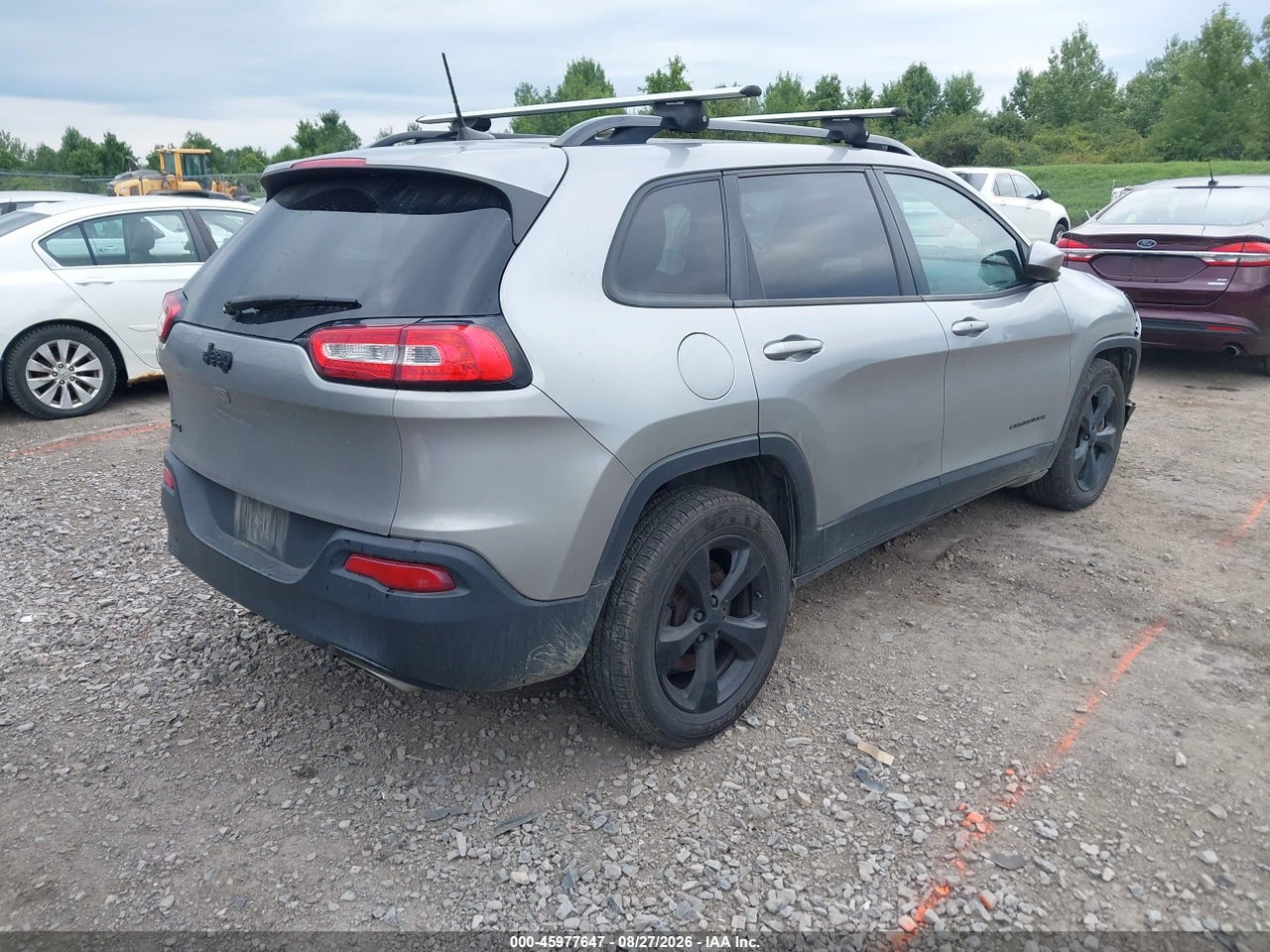 2016 JEEP CHEROKEE ALTITUDE · 4/11