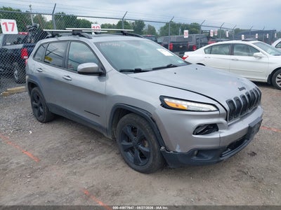 1C4PJMCS4GW****** · 2016 JEEP CHEROKEE ALTITUDE