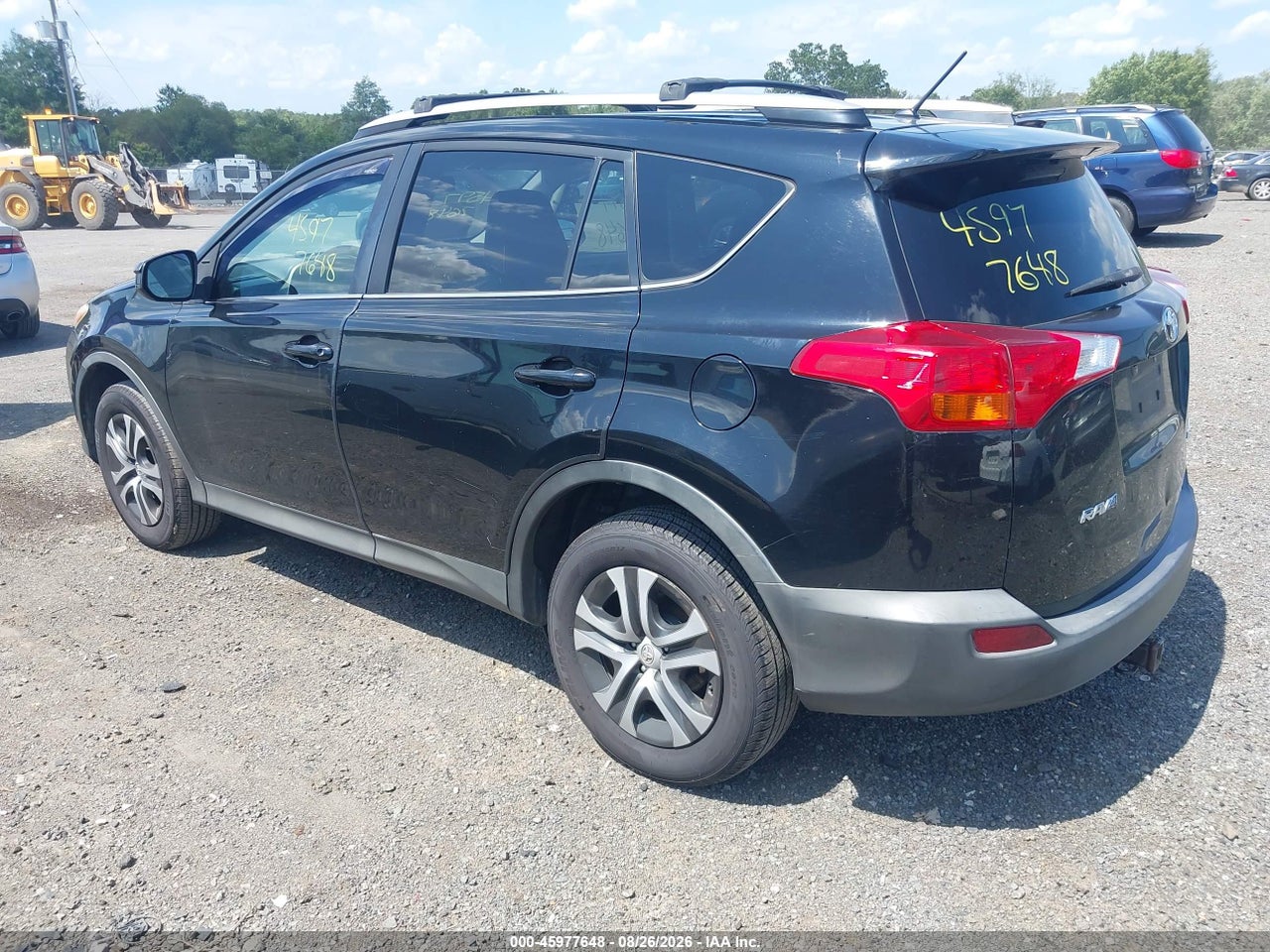 2015 TOYOTA RAV4 LE · 3/11