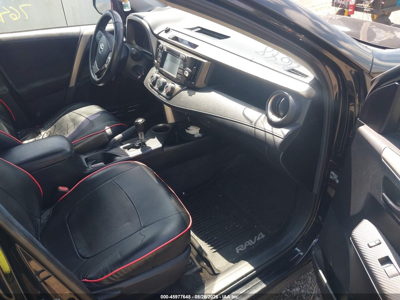 2015 TOYOTA RAV4 LE · 5/11