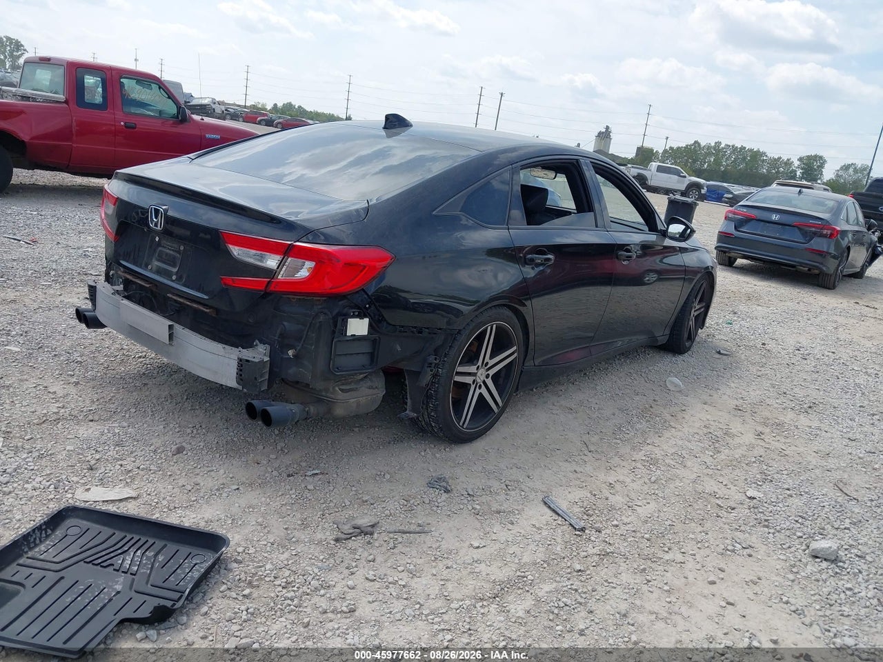 2018 HONDA ACCORD EX-L · 4/11