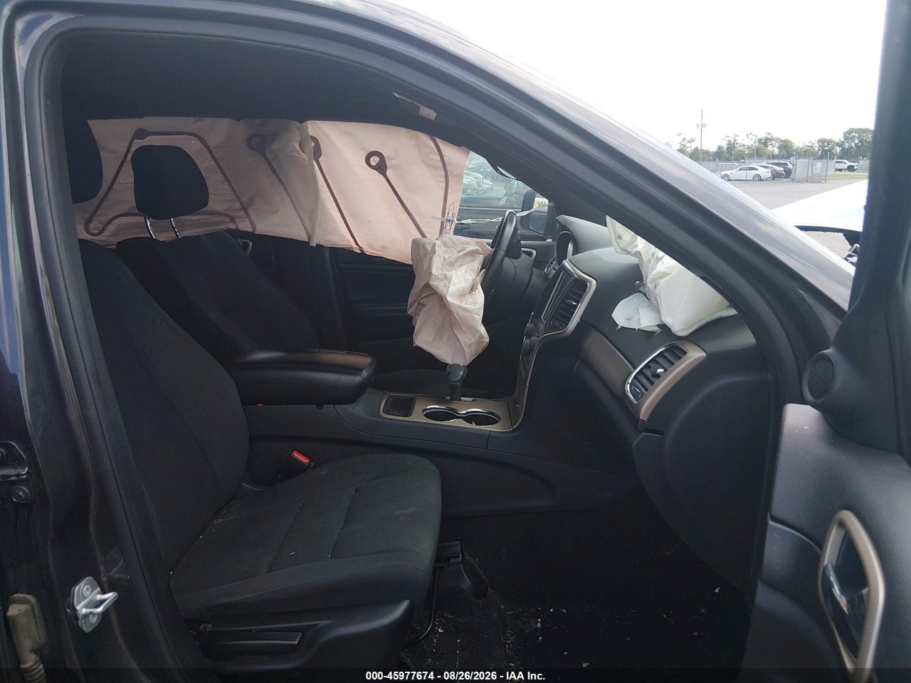 2015 JEEP GRAND CHEROKEE LAREDO · 5/11