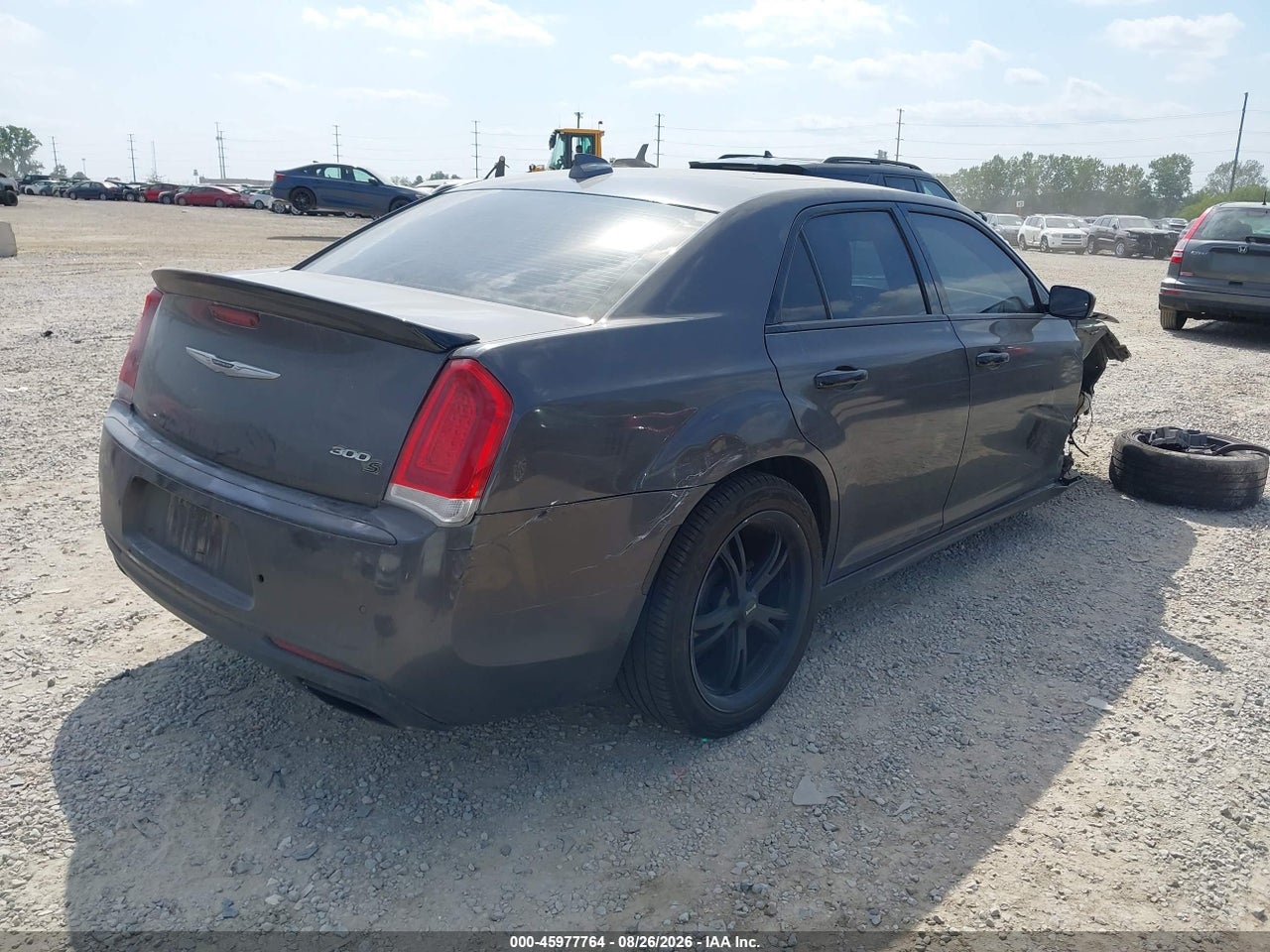 2016 CHRYSLER 300 300S · 4/11