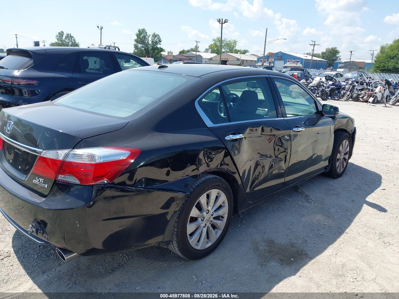 2015 HONDA ACCORD TOURING · 4/11