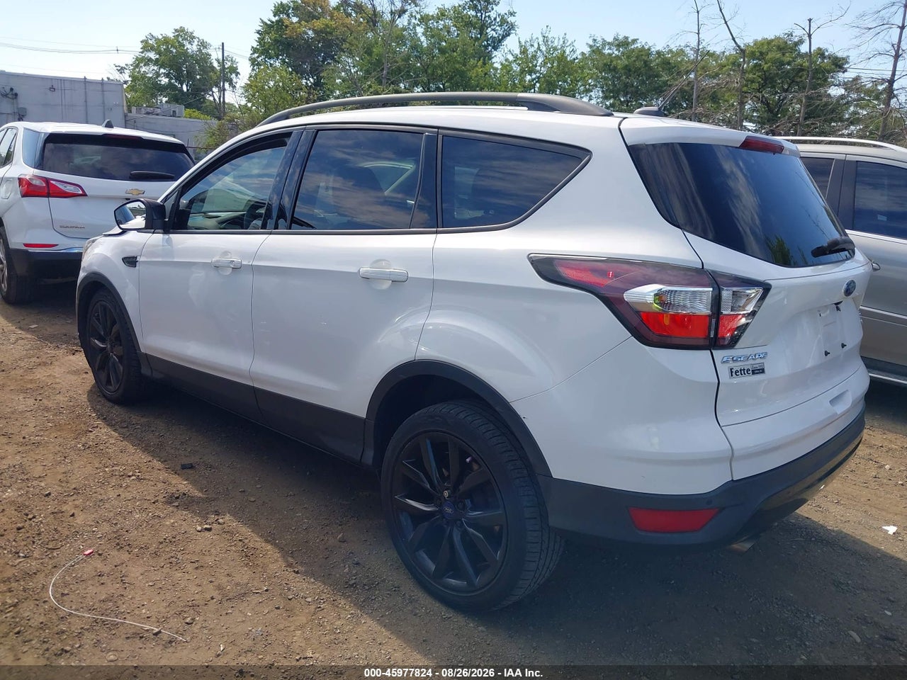 2017 FORD ESCAPE SE · 3/11