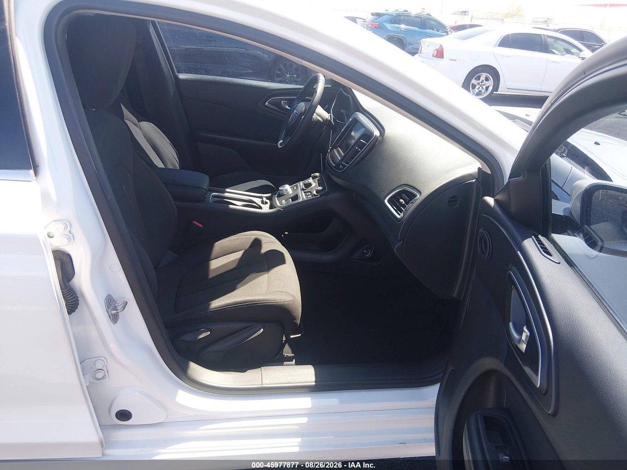 2016 CHRYSLER 200 LIMITED · 5/11