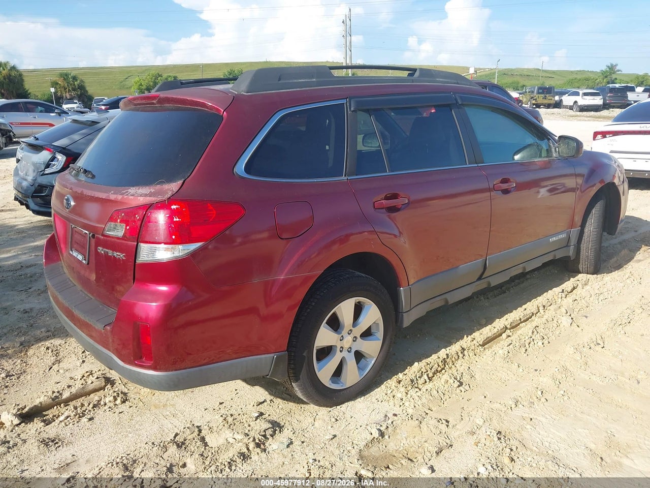 2011 SUBARU OUTBACK 2.5I PREMIUM · 4/11