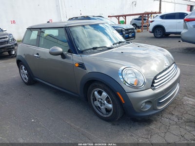 WMWSU3C57BT****** · 2011 MINI COOPER