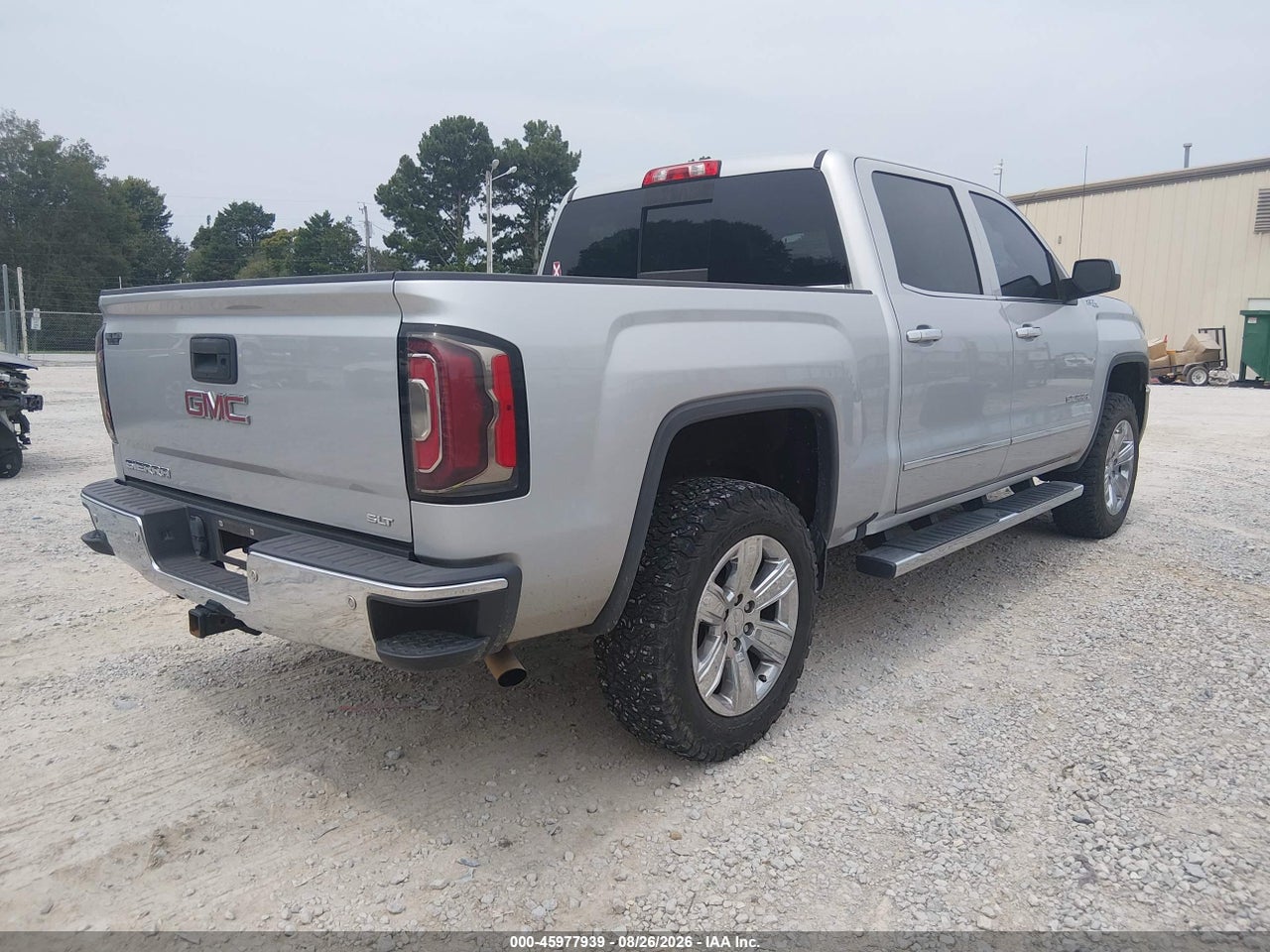 2017 GMC SIERRA 1500 SLT · 4/11