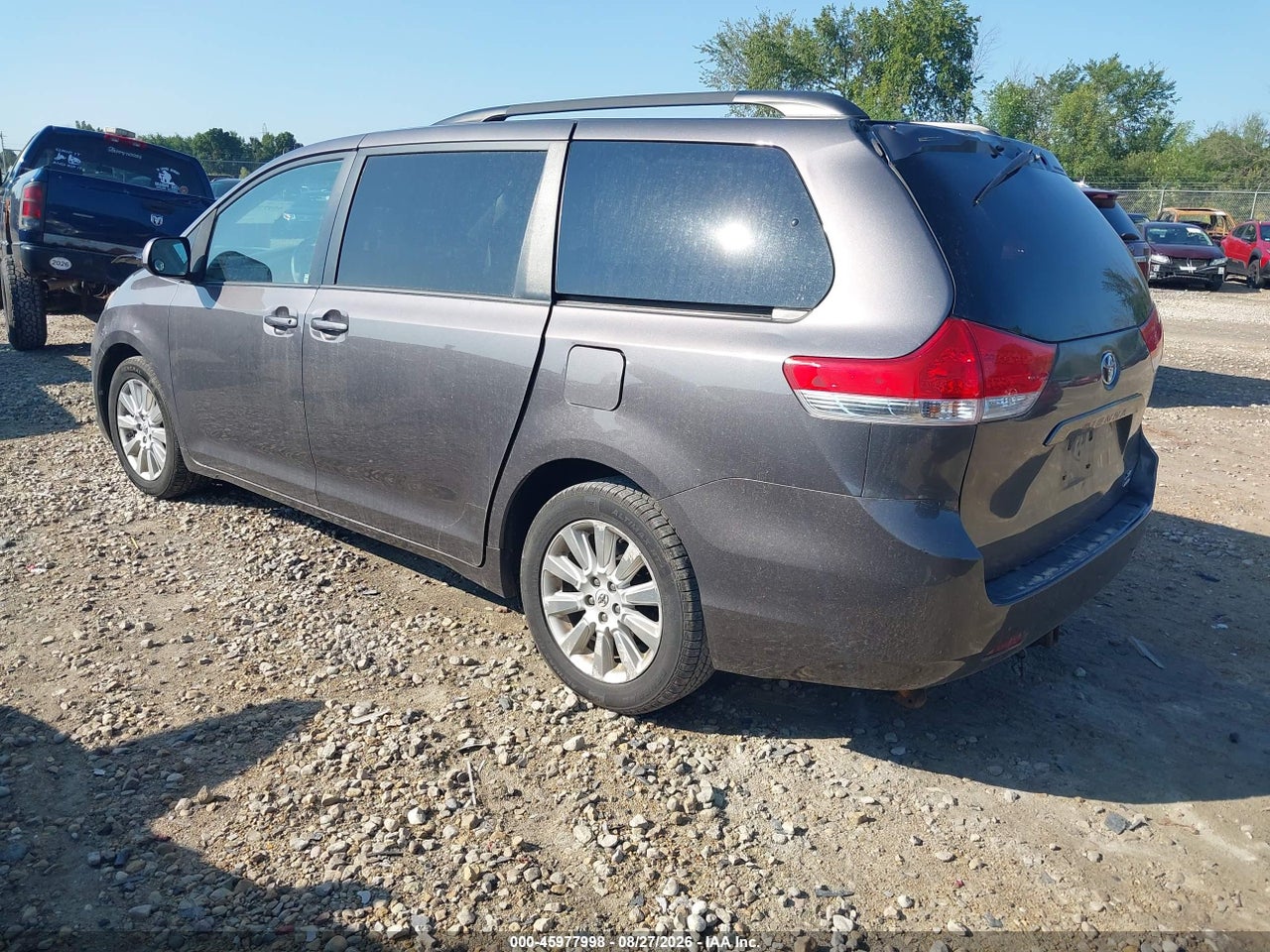 2012 TOYOTA SIENNA XLE 7 PASSENGER · 3/11