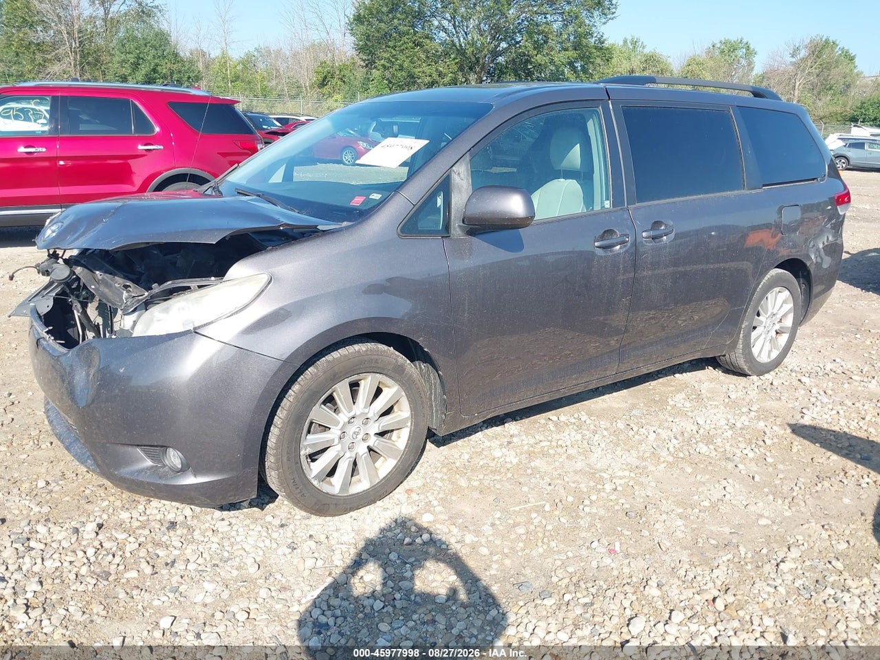 2012 TOYOTA SIENNA XLE 7 PASSENGER · 2/11