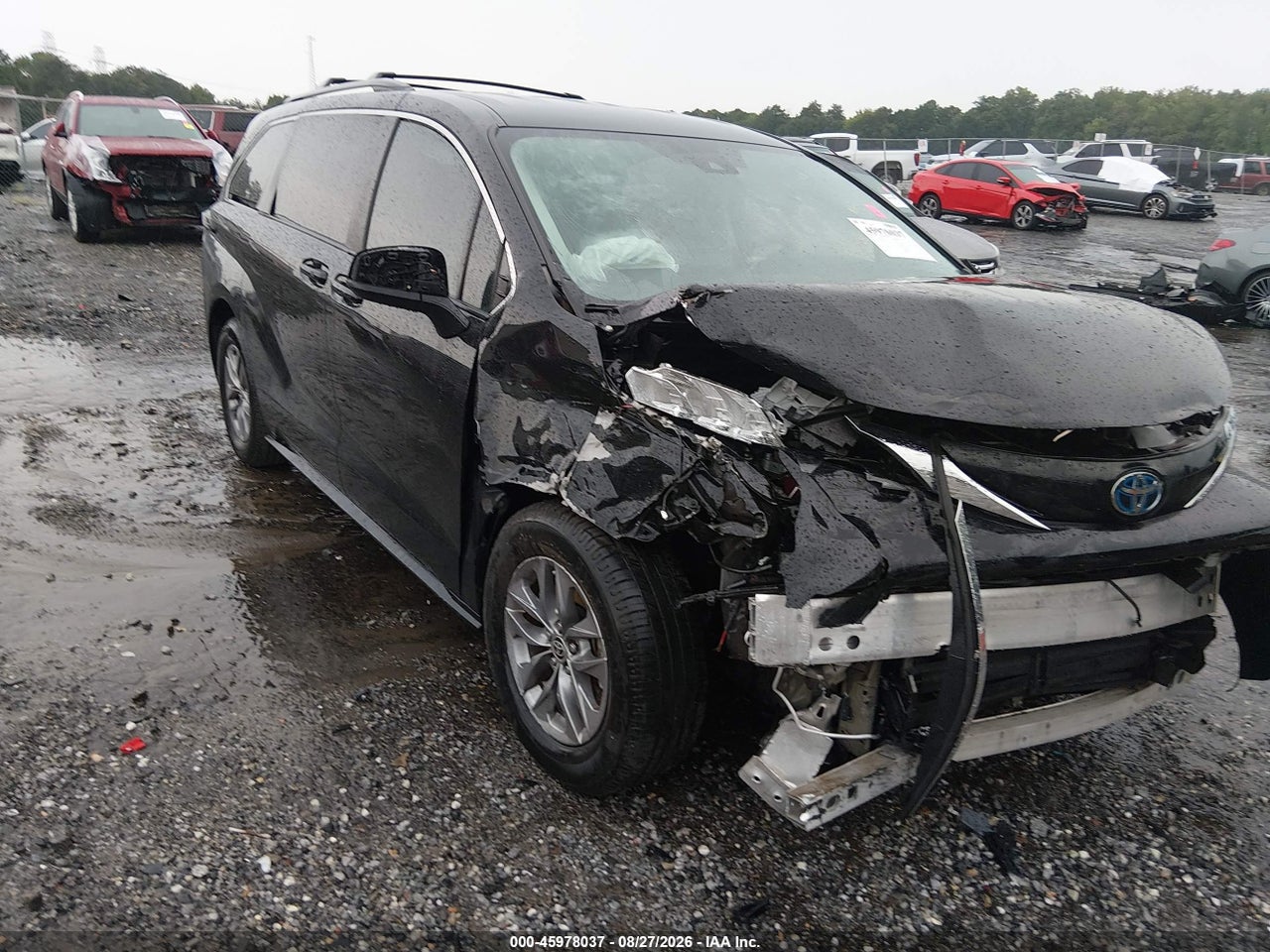 5TDKRKECXPS****** · 2023 TOYOTA SIENNA LE