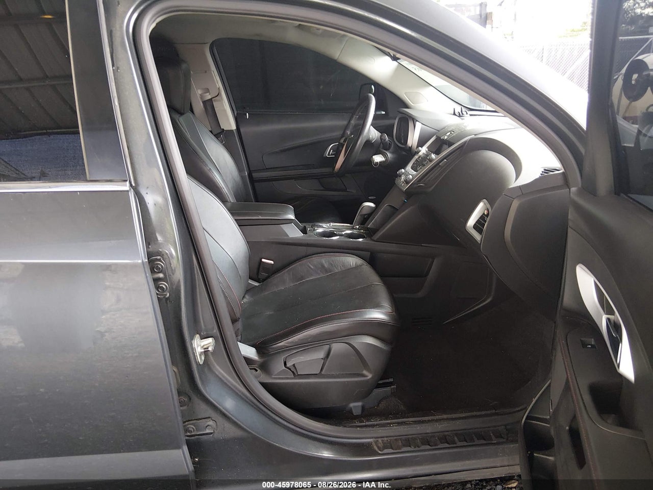 2010 CHEVROLET EQUINOX LT · 5/11
