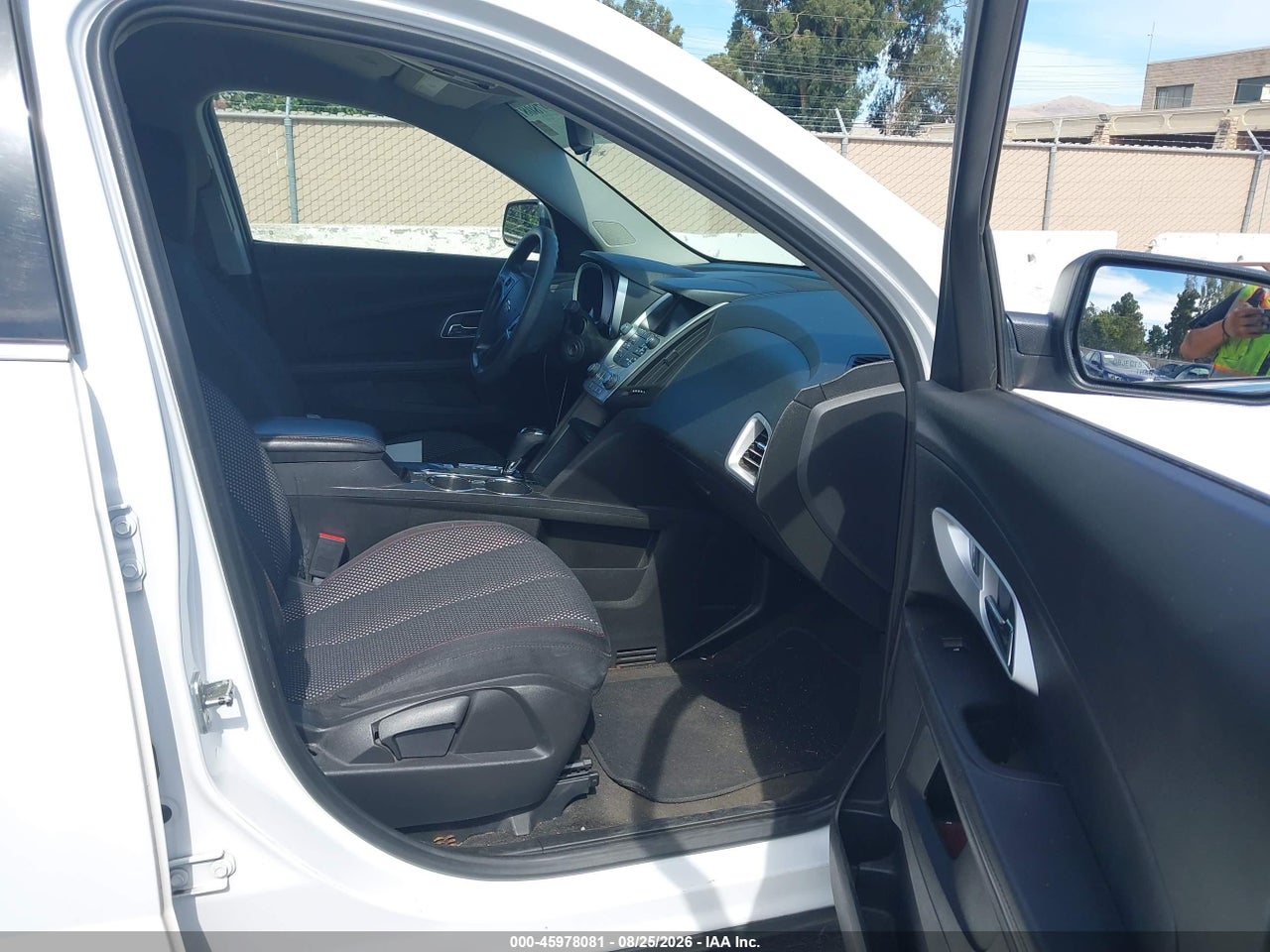 2017 CHEVROLET EQUINOX LS · 5/11
