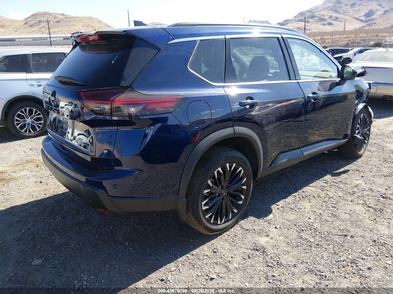 2026 NISSAN ROGUE DARK ARMOR · 4/11