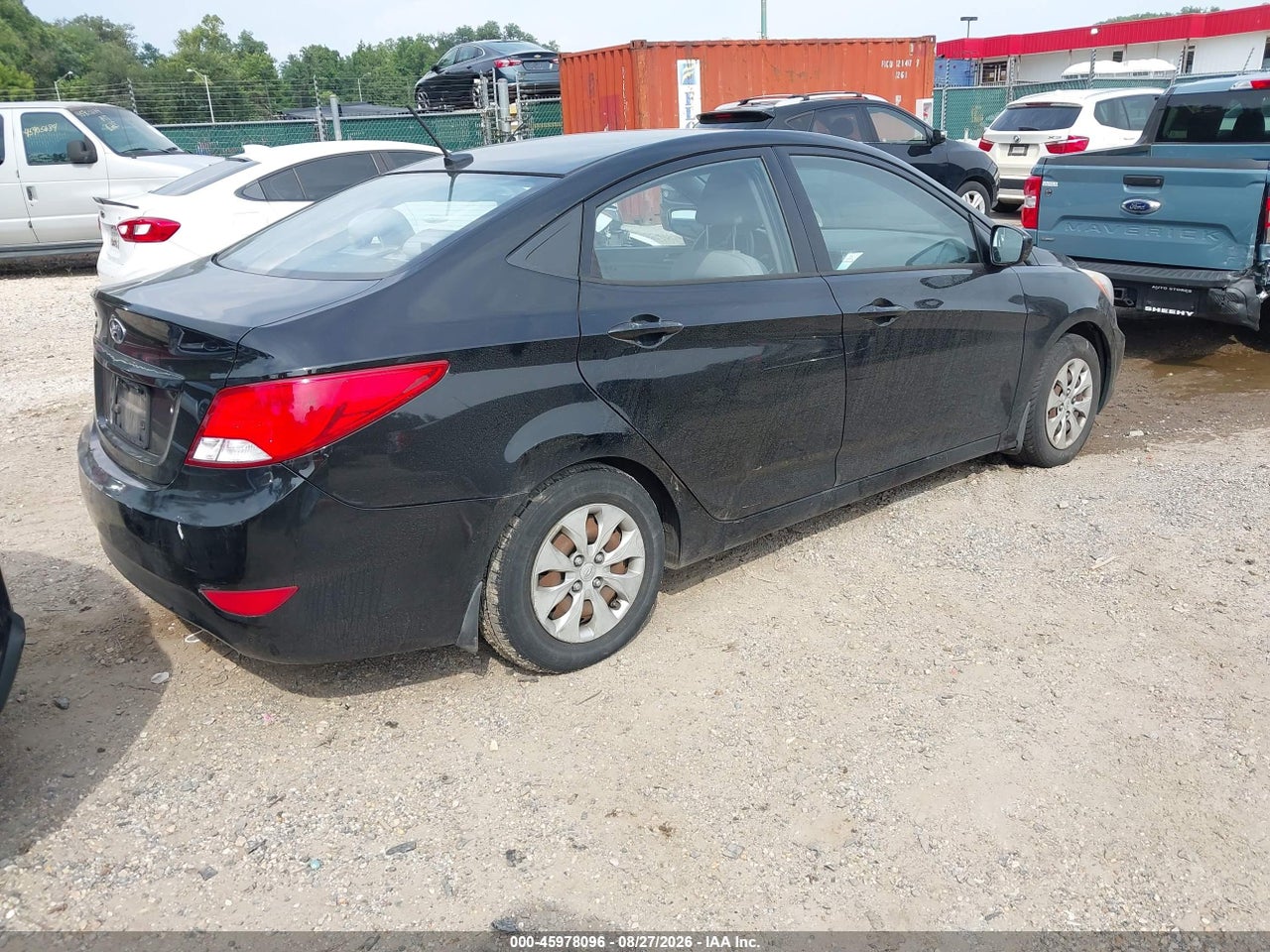 2016 HYUNDAI ACCENT SE · 4/11