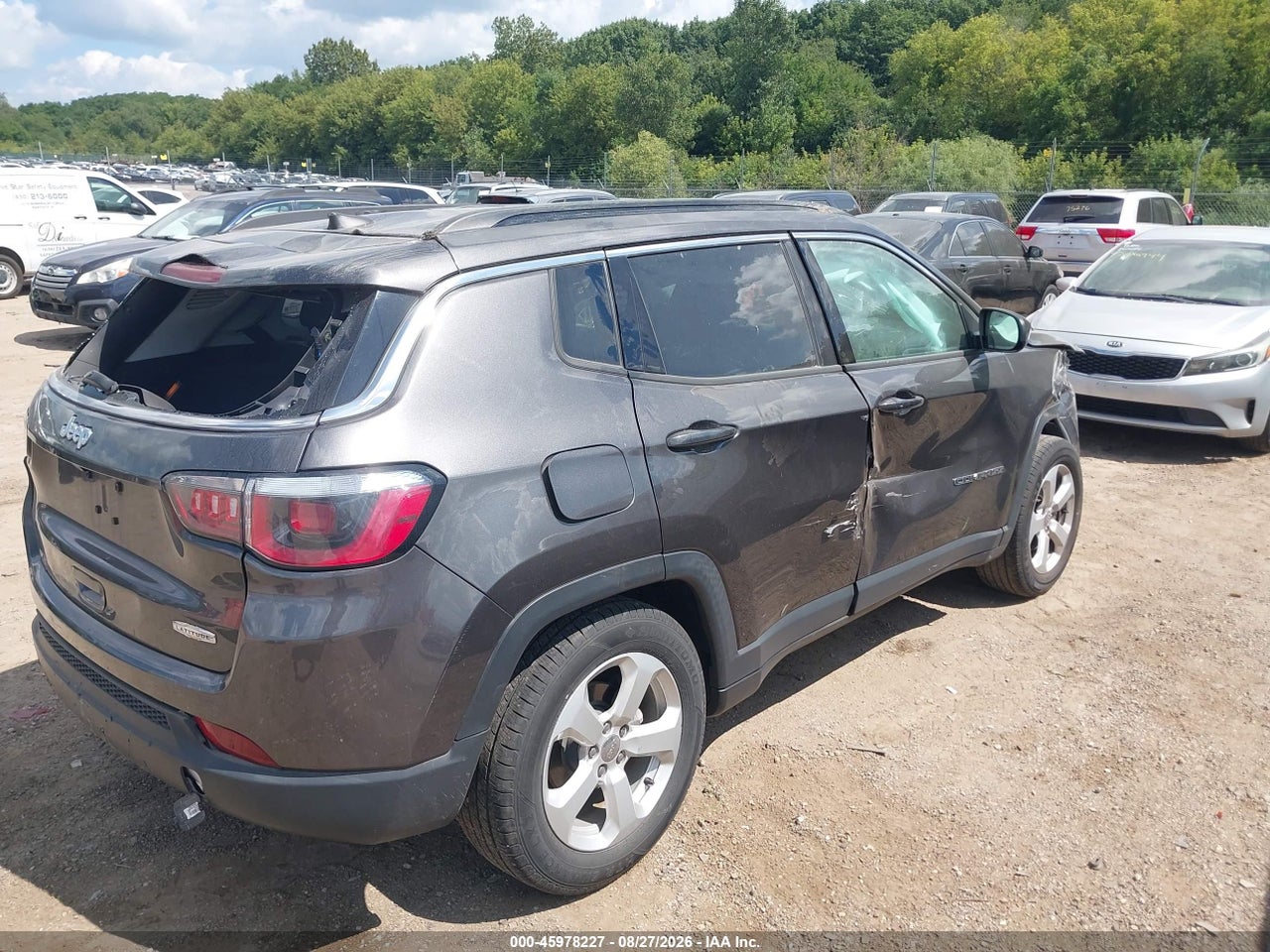 2018 JEEP COMPASS LATITUDE · 4/11