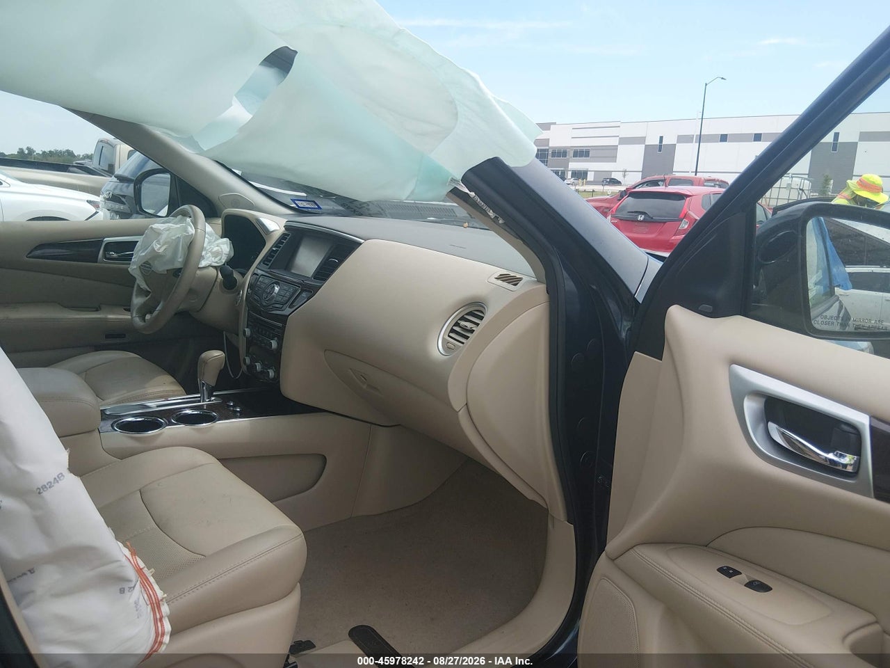 2015 NISSAN PATHFINDER PLATINUM · 5/10