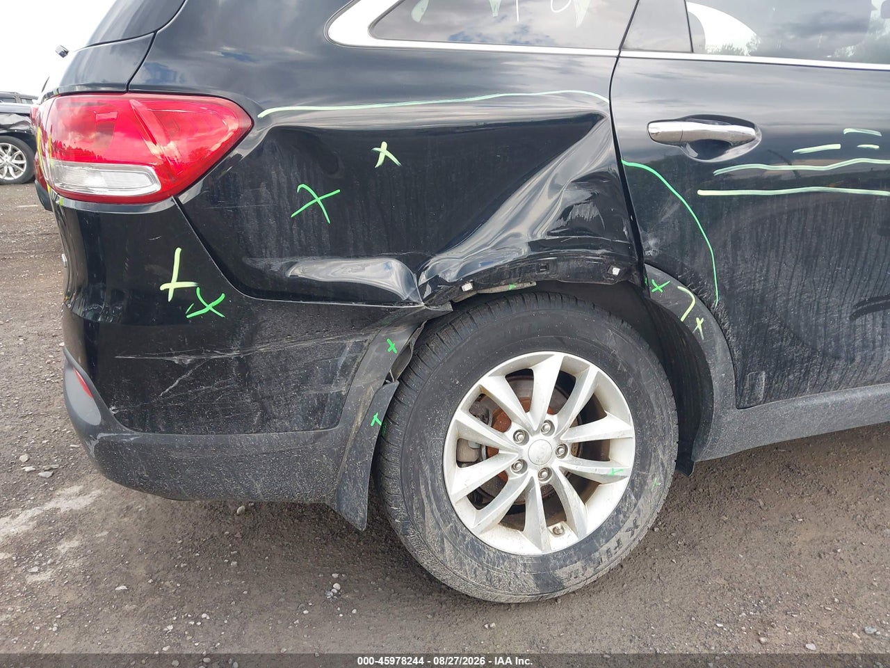 2017 KIA SORENTO 2.4L LX · 6/11