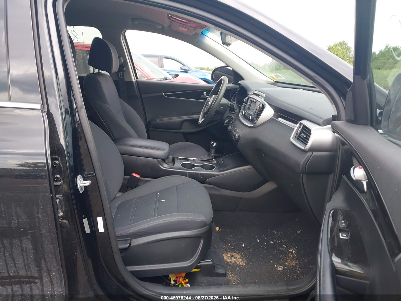 2017 KIA SORENTO 2.4L LX · 5/11